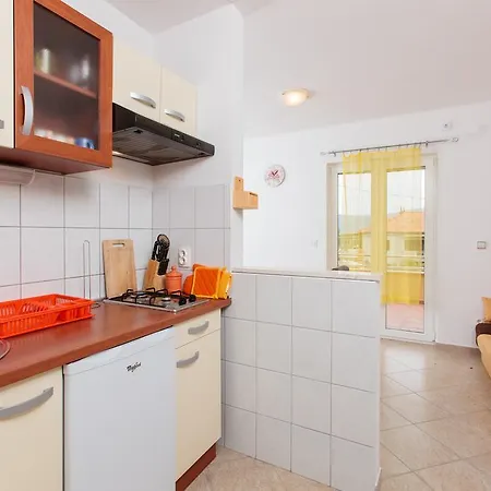 Komarac Apartment Slatine