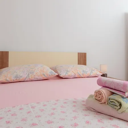 Apartment Komarac Slatine